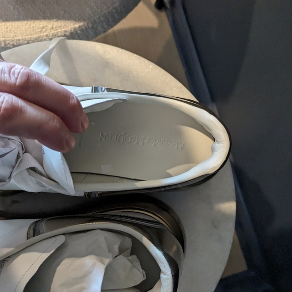 Men's Alexander McQueen oversized sneaker US12 wht vanilla/gold/silver - Picture 10 of 10